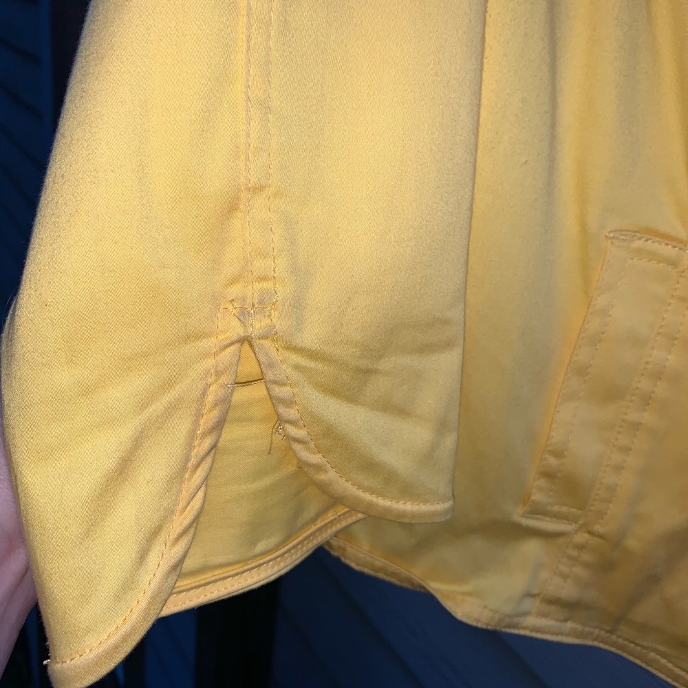 Ruby R 14P Yellow bead button jacket - Picture 13 of 15